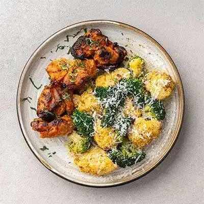 Claypot Chicken Tikka With Curried Florets